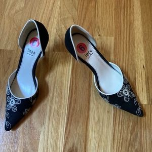 Black Impo Embroidered Kitten Heels, pointed toe